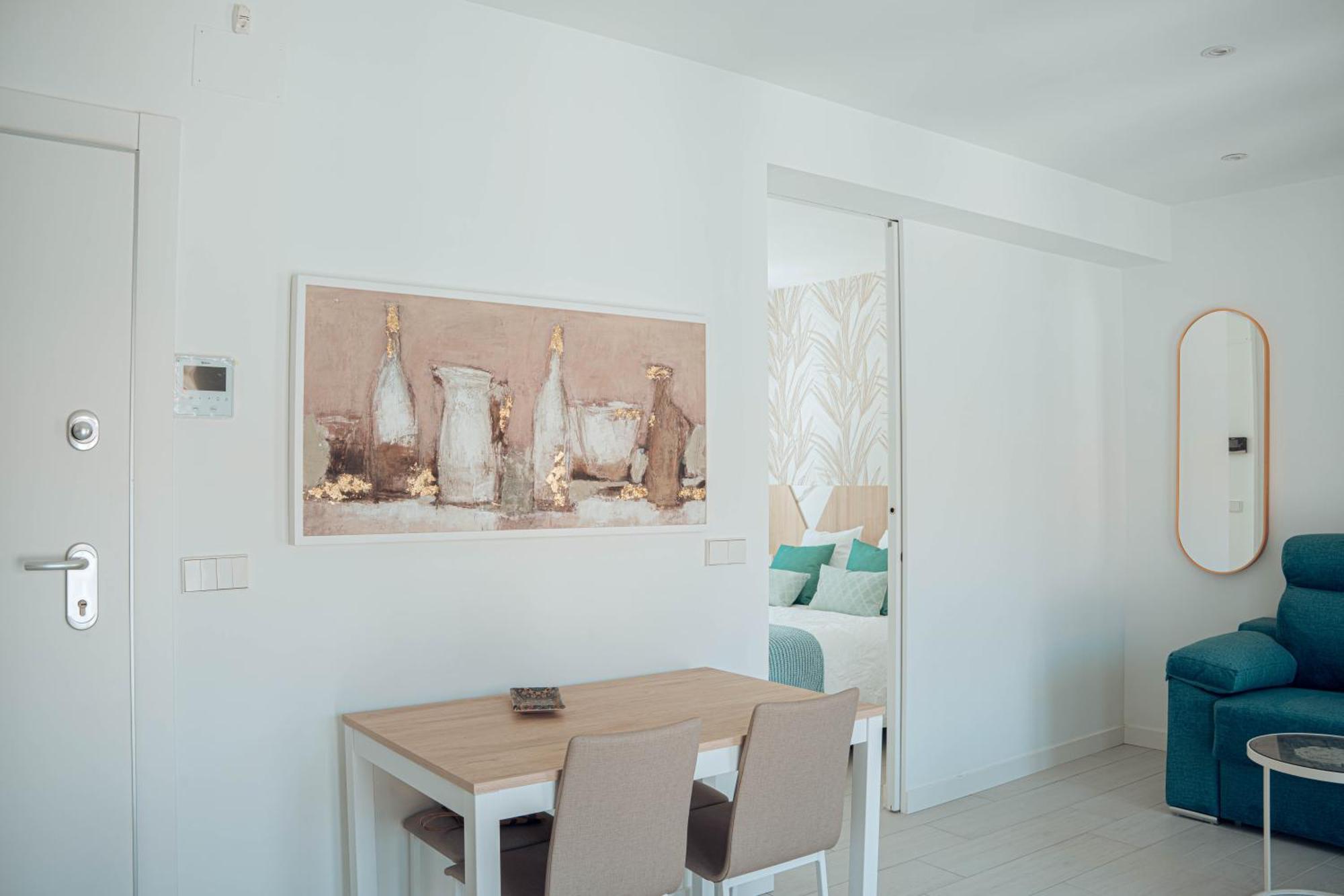 Apartamentos La Moneda Бургос Екстер'єр фото