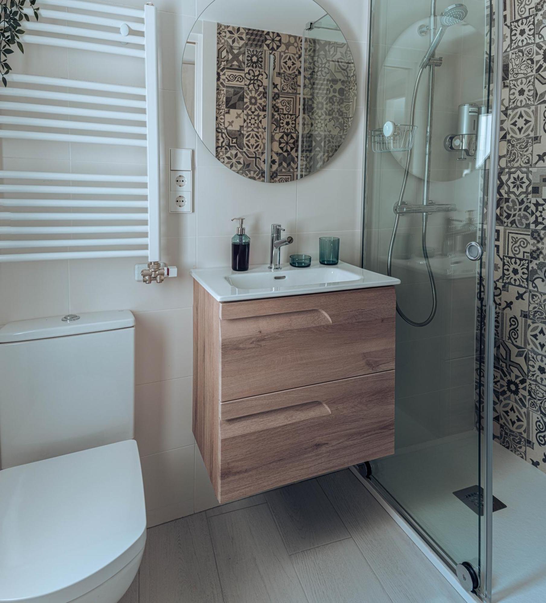 Apartamentos La Moneda Бургос Екстер'єр фото